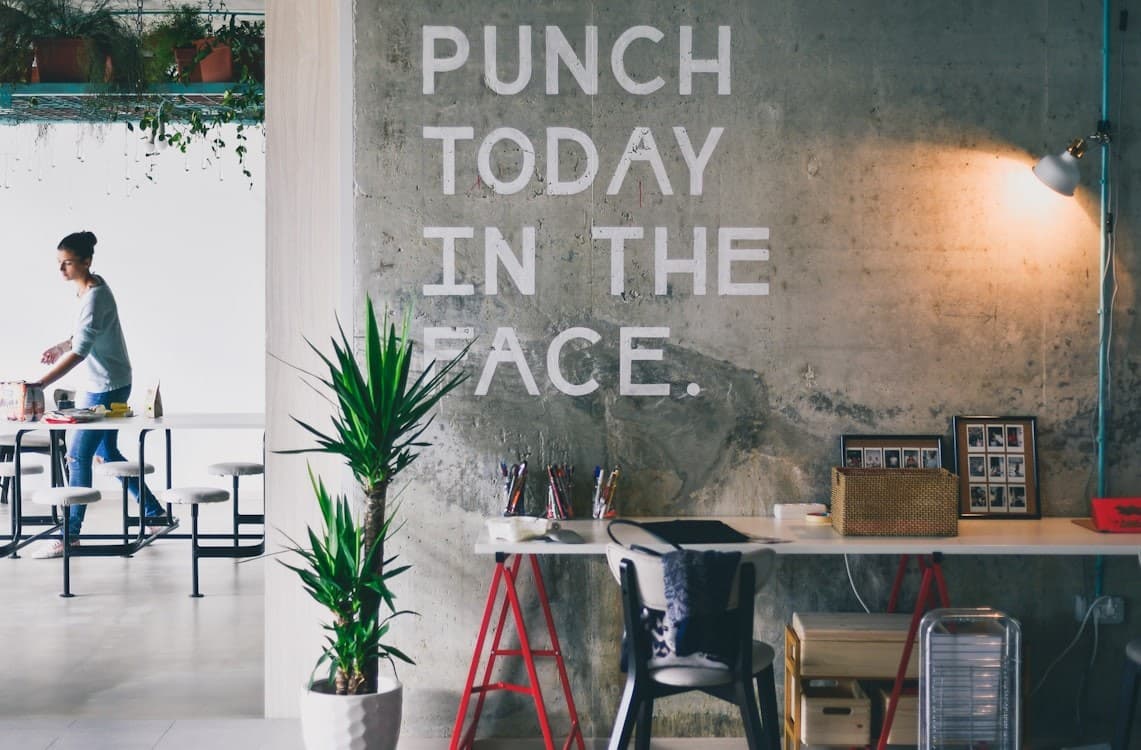 Accelerating Lead Response with AI: The Key to Sales Success