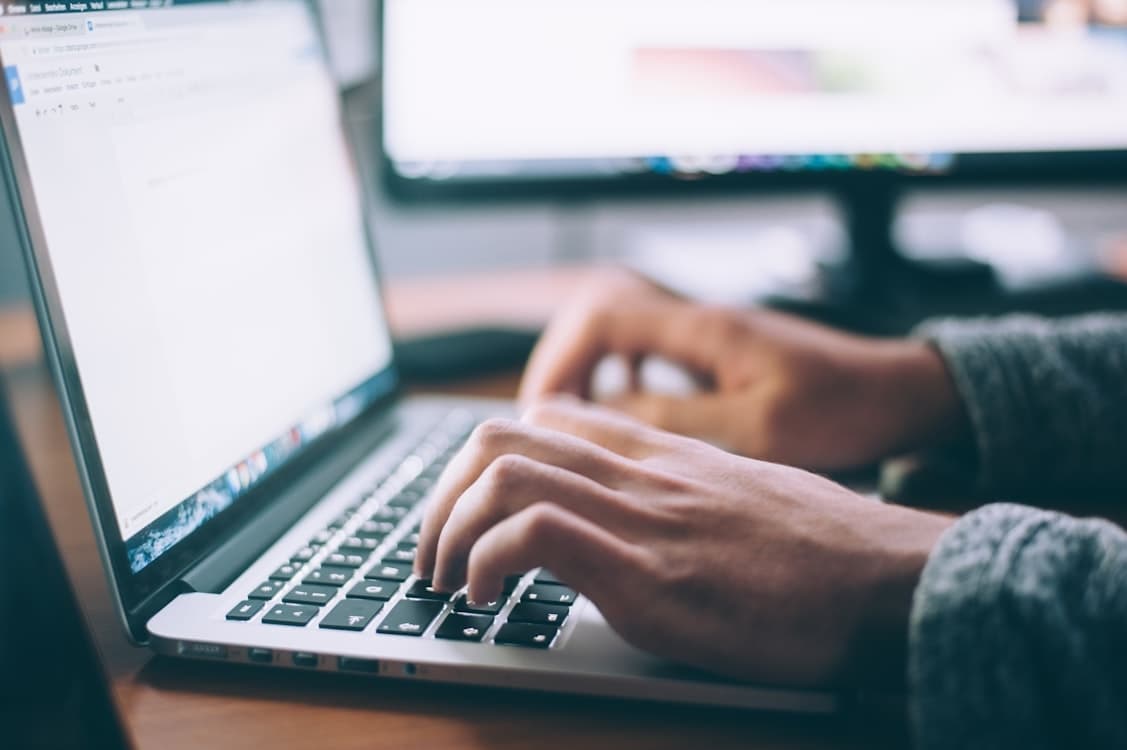 Enhancing Website Lead Generation with AI Chatbots